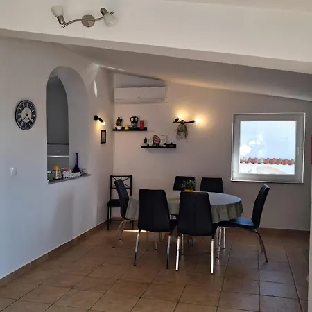 Sky Terrace And Sea View Daire